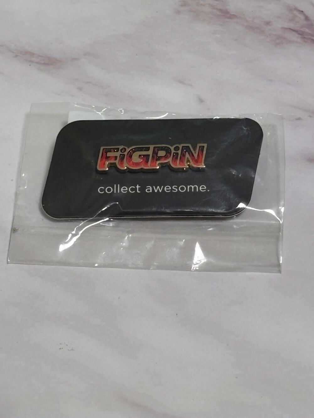 Figpin Logo Pin Villains Red Flames on Gold L62 LE1000 Limited Edition New